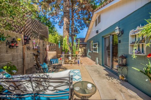 508 Campo Bello Dr, Phoenix AZ 85032-2218 exterior