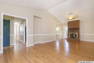 13019 Branscomb Rd, Huntsville, AL 35803-2333