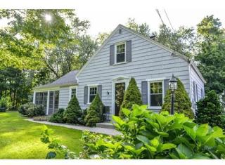 34 Sunrise Ter, Agawam, MA 01001-3220