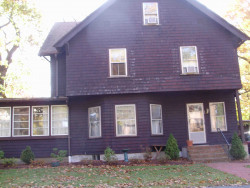 42 Berwick Rd, Newton, MA 02459-2132