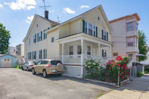 61-AB Brookfield St, Lawrence MA  01843 exterior