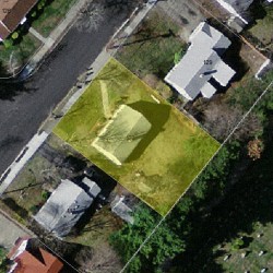 123 Spiers Rd, Newton MA  02459-3716 aerial view