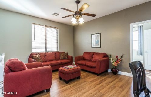 25303 51 Dr, Phoenix AZ 85031-3902 exterior