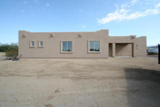 40712 3rd Ave, Phoenix, AZ 85086-8910