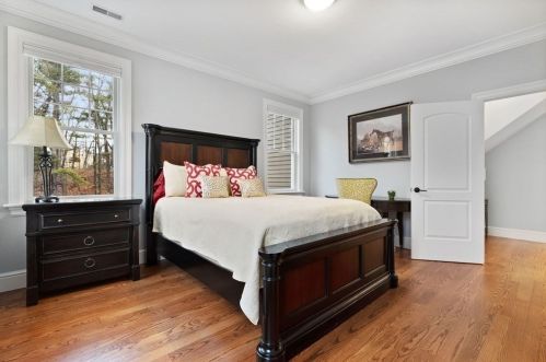 47 Goddard St, Newton MA 02461-1918 exterior