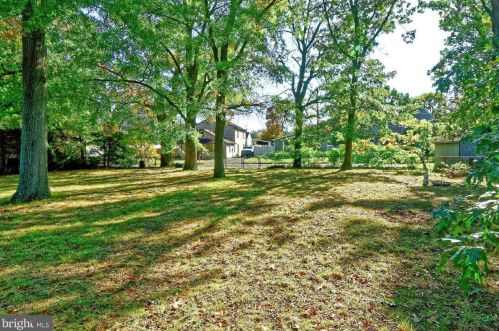 1375 Park Pl, West Deptford NJ 08093-1940 exterior