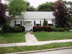 39 Bontempo Rd, Newton, MA 02459-3601