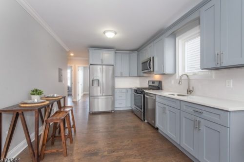 14 Lincoln Ter, Belleville NJ  07109-2534 exterior