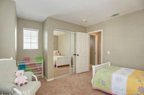 6 Bayfield, Irvine CA 92614-7907 exterior