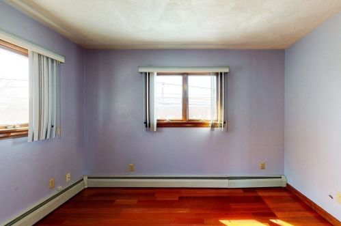 92 Chapel St, Newton MA 02458-1308 exterior