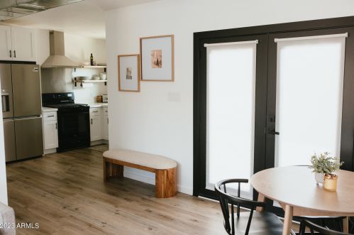 2635 Clarendon Ave, Phoenix AZ 85018-5958 exterior