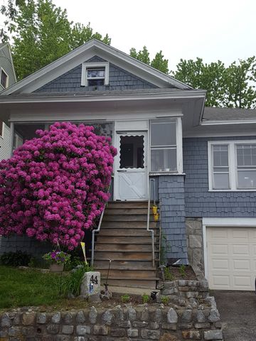 44 Ingleside Ave, Worcester MA  01604-3019 exterior