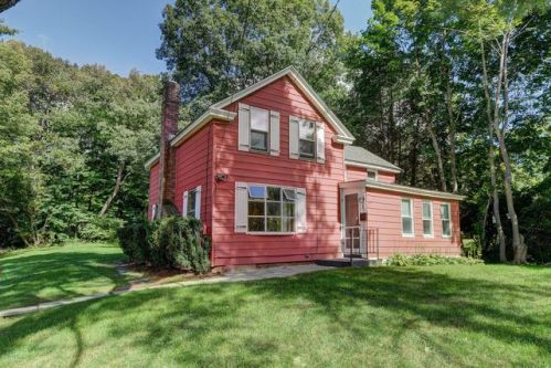 182 Bridges Rd, Williamstown, MA 01267-2234