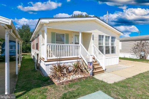 112 Cardinal Ave, West Deptford NJ  08051-1385 exterior