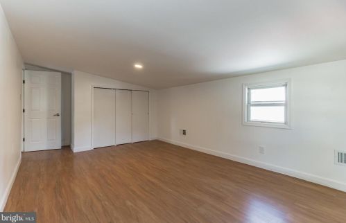 720 Carter Ave, West Deptford NJ  08096-1468 exterior