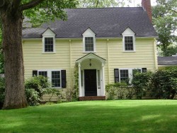 76 Alban Rd, Newton, MA 02468-1938