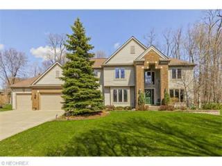 6947 Arapaho Ct, Cleveland, OH 44139-5841
