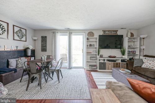 149 Villa Knl Ct, Erial NJ 08081-2924 exterior