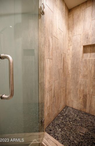 529 Cypress St, Phoenix AZ 85006-1840 exterior