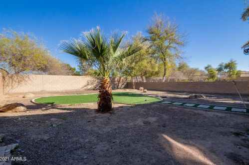 2425 65 Dr, Phoenix AZ 85043-1950 exterior