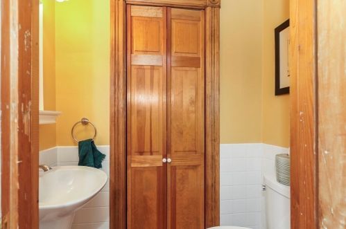 215 Long Pond Rd, Plymouth MA 02360-2607 exterior