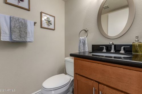 17209 47 St, Phoenix AZ 85032-9320 exterior