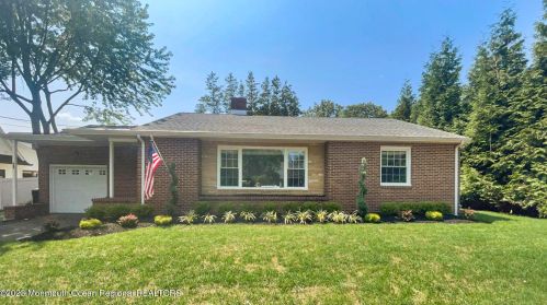 29 Laurel Dr, Little Silver, NJ 07739-1415