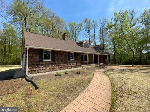 28078 Gaunts Bridge Rd, Columbus NJ  08022-1812 exterior