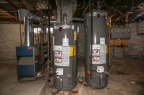 69 Lexington St, Lawrence MA 01841-2525 exterior