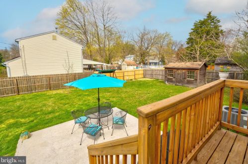 1157 Mantua Pike, West Deptford NJ 08097-1229 exterior