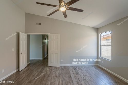 4520 Bighorn Ave, Phoenix AZ  85044-4957 exterior