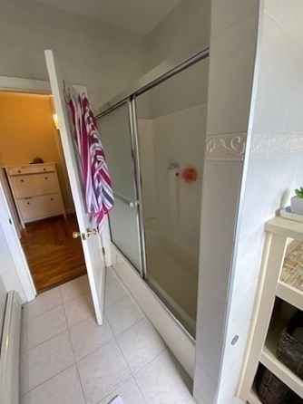 747 Penn St, Fall River MA 02724-1276 exterior