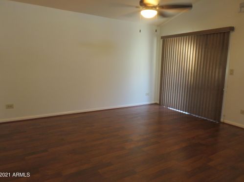 10628 8th St, Phoenix AZ 85022-3103 exterior