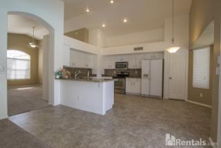 1624 Windsong Dr, Phoenix AZ  85045-1613 exterior