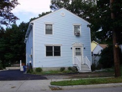 257 River St, Newton, MA 02465-1435