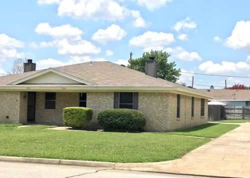 7719 Brandi Pl, Fort Worth TX  76182-4631 exterior