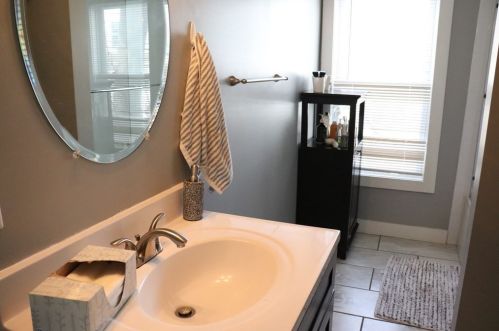 12 Flagg St, Worcester MA 01609-1223 exterior