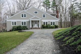 237 Middle Rd, Newbury MA  01951 exterior