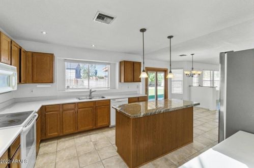 19650 36 St, Phoenix AZ 85050-3944 exterior