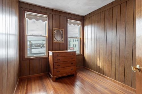 7 Bellingham Ave, Everett MA 02149-1218 exterior