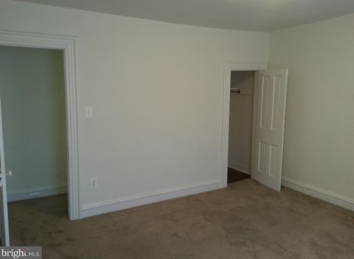 128 Broad St, West Deptford NJ  08066-1526 exterior