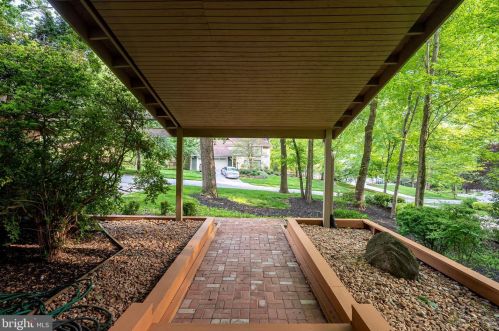 11150 Wood Elves Way, Columbia MD  21044-1001 exterior