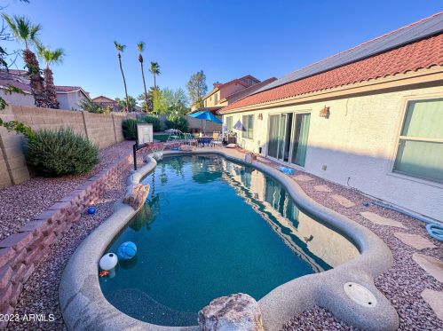 13406 38 Pl, Phoenix AZ 85032-7385 exterior