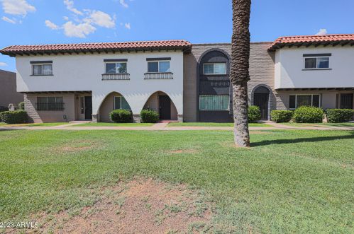 2838 Clarendon Ave, Phoenix AZ  85016-7060 exterior