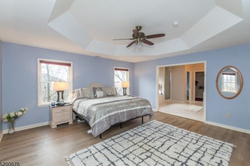 8 Jenny Ln, Wantage NJ  07461-4550 exterior