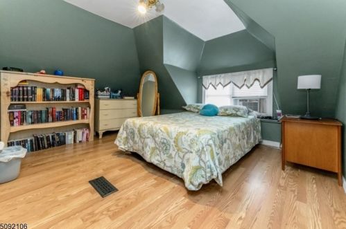 26 Ralph St, Belleville NJ 07109-3308 exterior