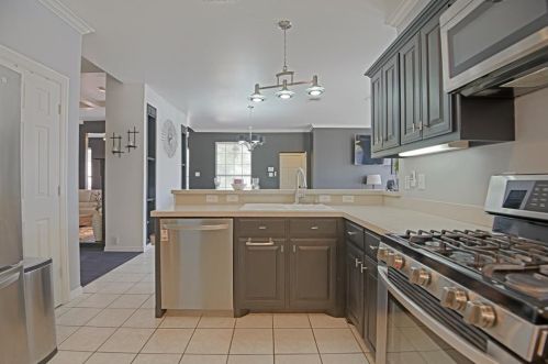 6516 Coral Ln, Garland TX 75048-3386 exterior