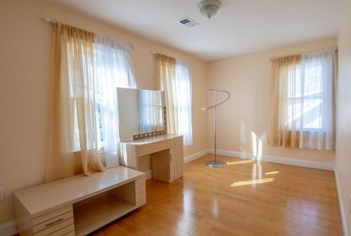 39 Franklin St, Milton MA 02186-5504 exterior