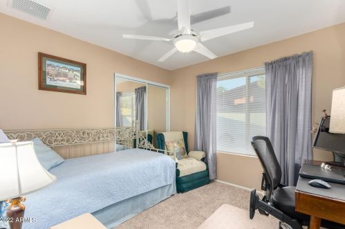 3220 Cinnabar Ave, Phoenix AZ 85020-1815 exterior