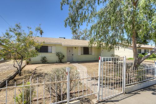 3423 Bloomfield Rd, Phoenix AZ  85029-2218 exterior